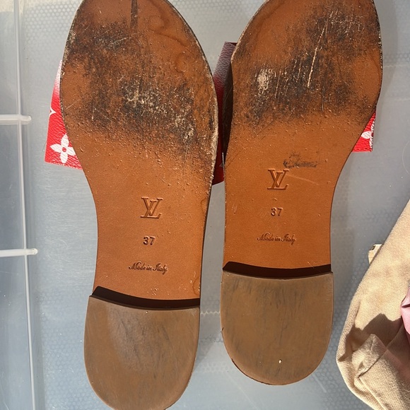RARE LOUIS VUITTON MONOGRAM ESCALE SLIDES 37 or 6.5 - Picture 2 of 5
